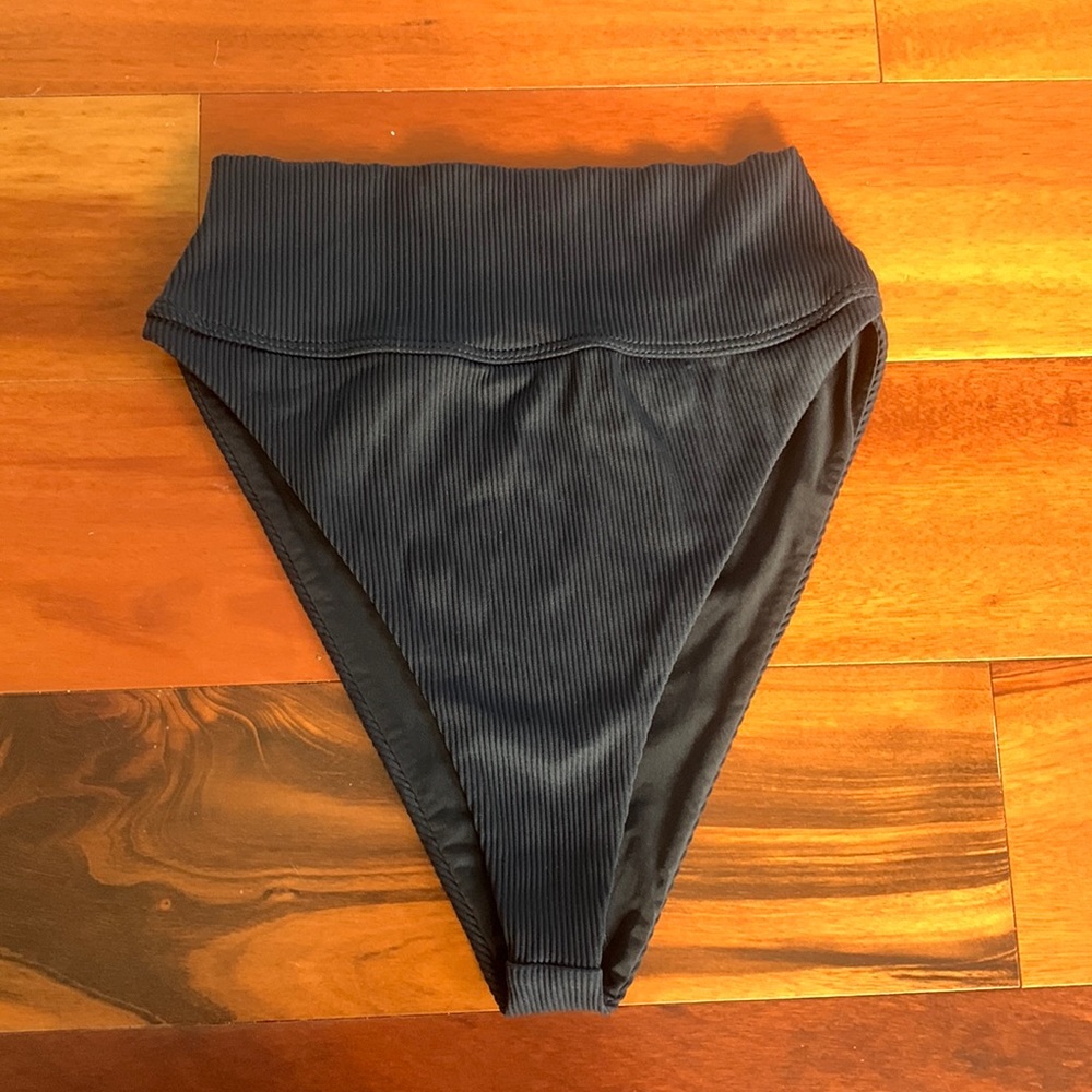 BEACH RIOT Highway bottoms black